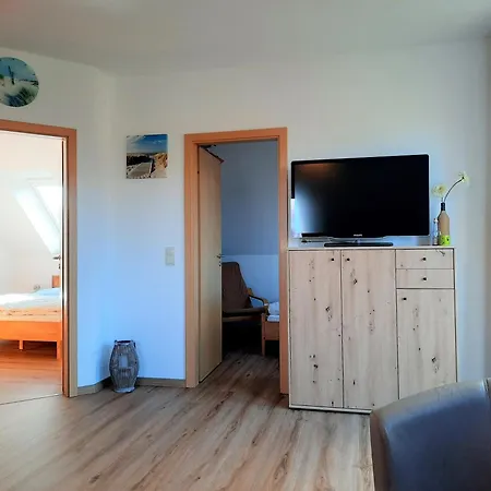 Sasse Mit Garten & Grill Homestay *