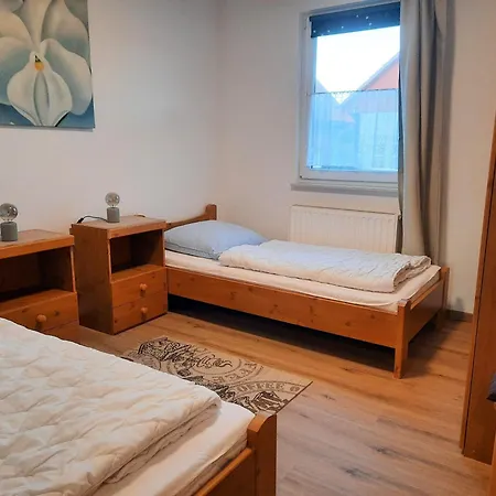 Sasse Mit Garten & Grill Homestay *