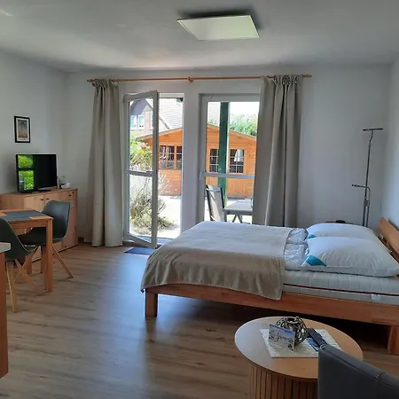 Sasse Mit Garten & Grill Homestay Molschow